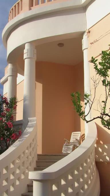 Villa Nel Salento - Ampie Camere E Giardino, Fino A 9 Persone Barbarano del Capo Zewnętrze zdjęcie