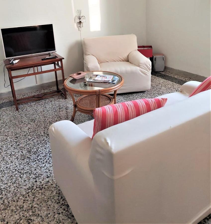 Villa Nel Salento - Ampie Camere E Giardino, Fino A 9 Persone Barbarano del Capo Zewnętrze zdjęcie